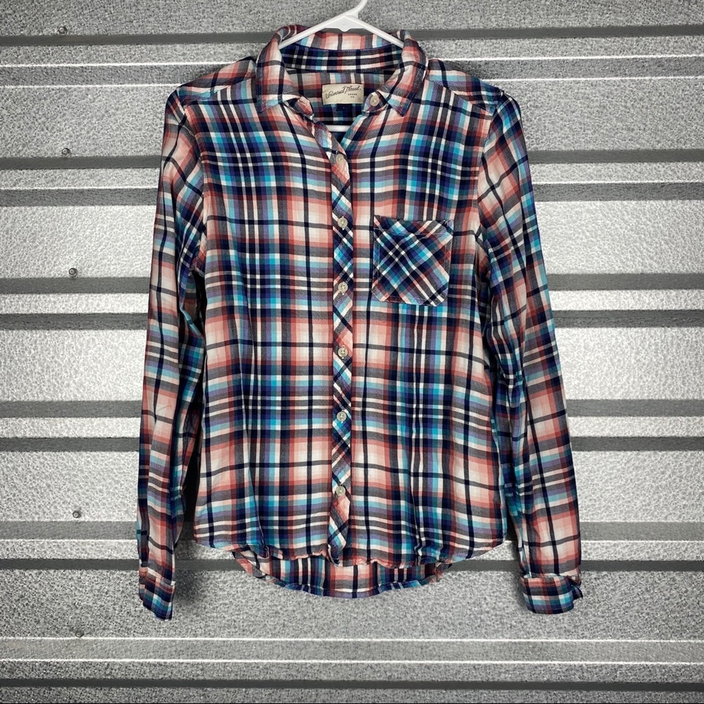 Women’s Universal Thread Soft Plaid Button Up